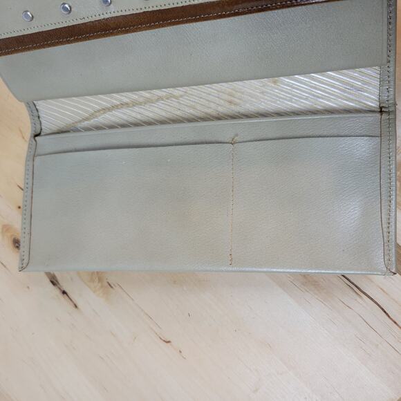 Vintage Ladies Wallet 8" Cream Beige Velvet Cowhide Gold Kiss Lock Checkbook - Picture 10 of 13